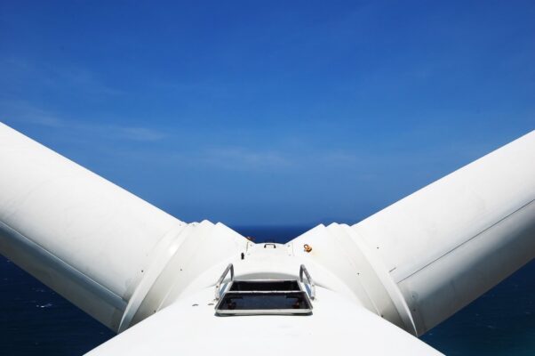 Tougher bearings for tougher conditions – SKF DuraPro for wind turbine main shafts